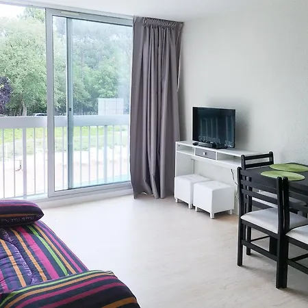 Apartment Vue Sur Les Pins, A 800m De La Mer